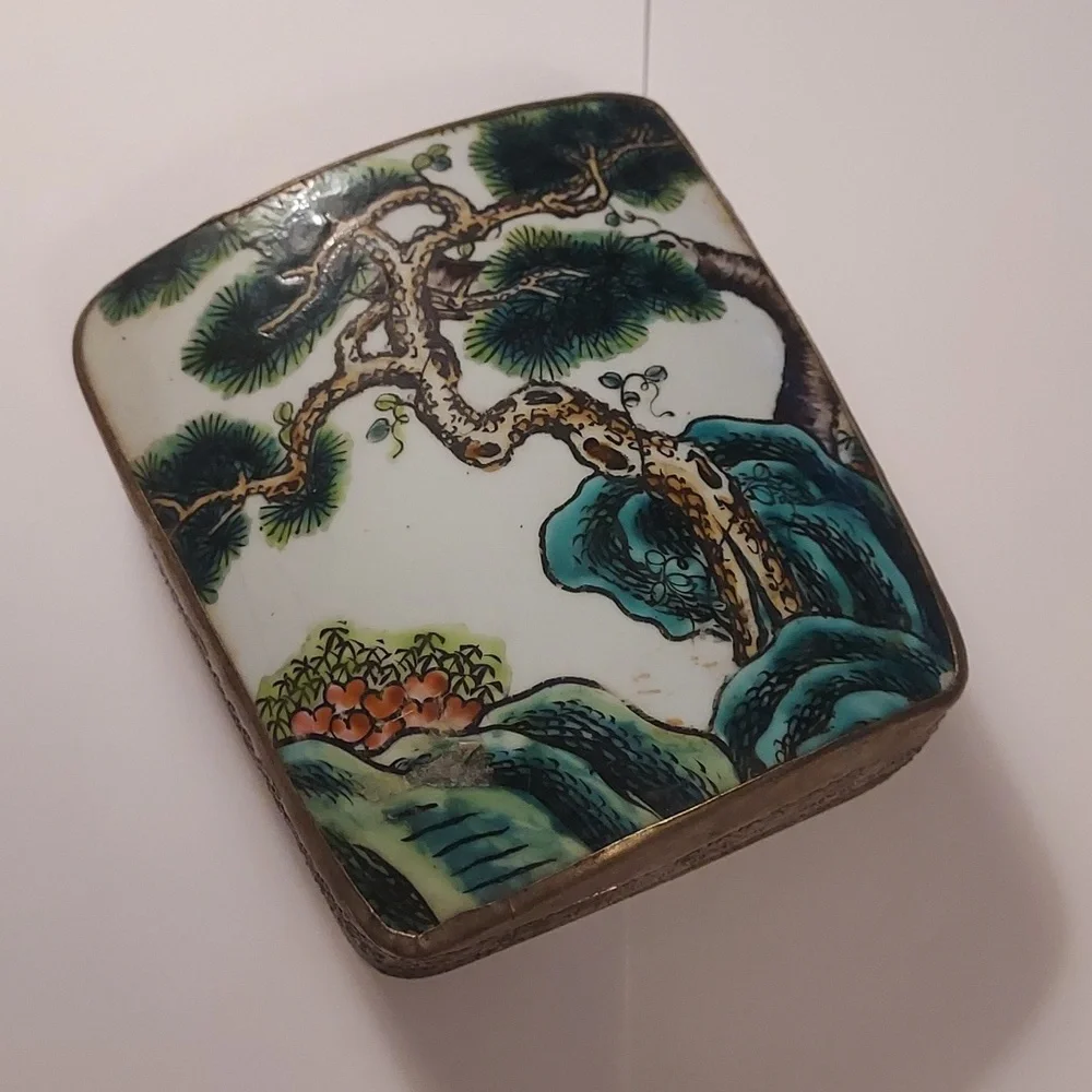 Chinese Porcelain Shard Box Vintage tree botanical floral design
